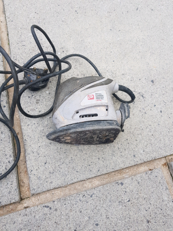 Used working Detail Corner Palm Sander 